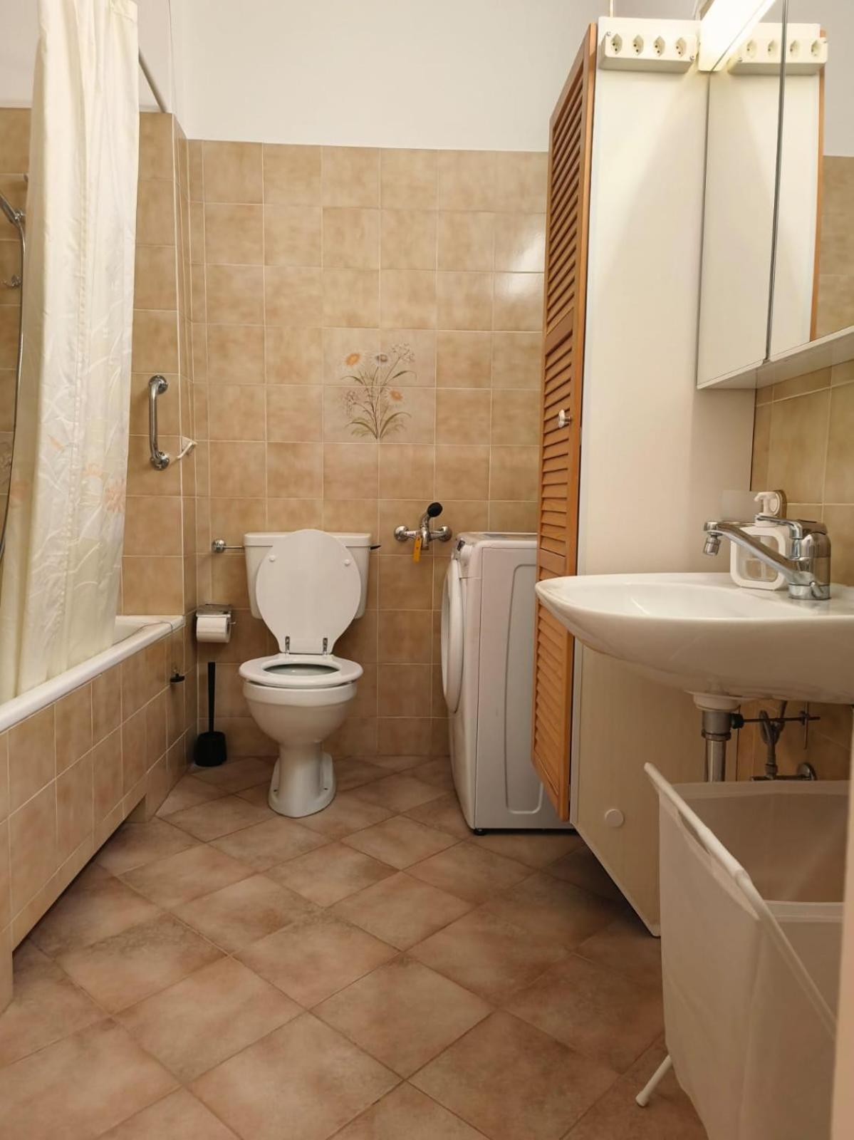 Sailing Apartment Лугано Экстерьер фото